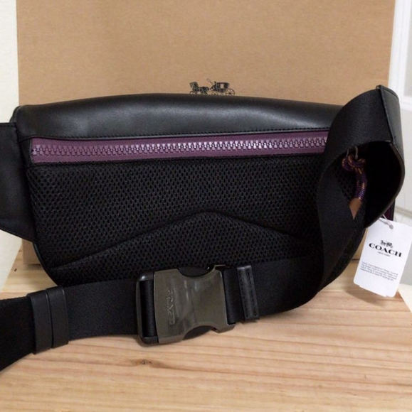 ⚜Coach DISNEY TERRAIN BELT BAG WITH DUMBO - Picture 3 of 6